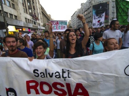 Băsescu: Nu declanşez acum referendum privind Roşia Montană. De acum sunt neutru pe subiect